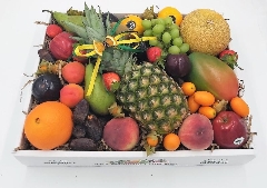 What makes our fruit box so friendly