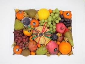 Seasonal Family Fruit Feast