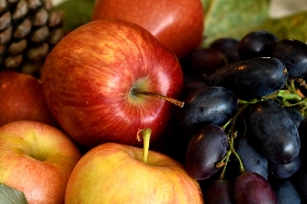 The Medium Classic Fruit Basket